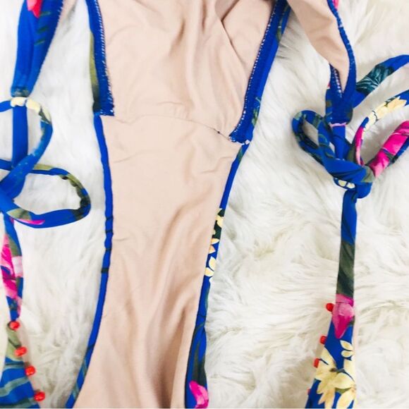 PILYQ Anthropologie Blue Floral Side Tie‎ Triangle String Bikini Bottom XS New - Picture 10 of 10